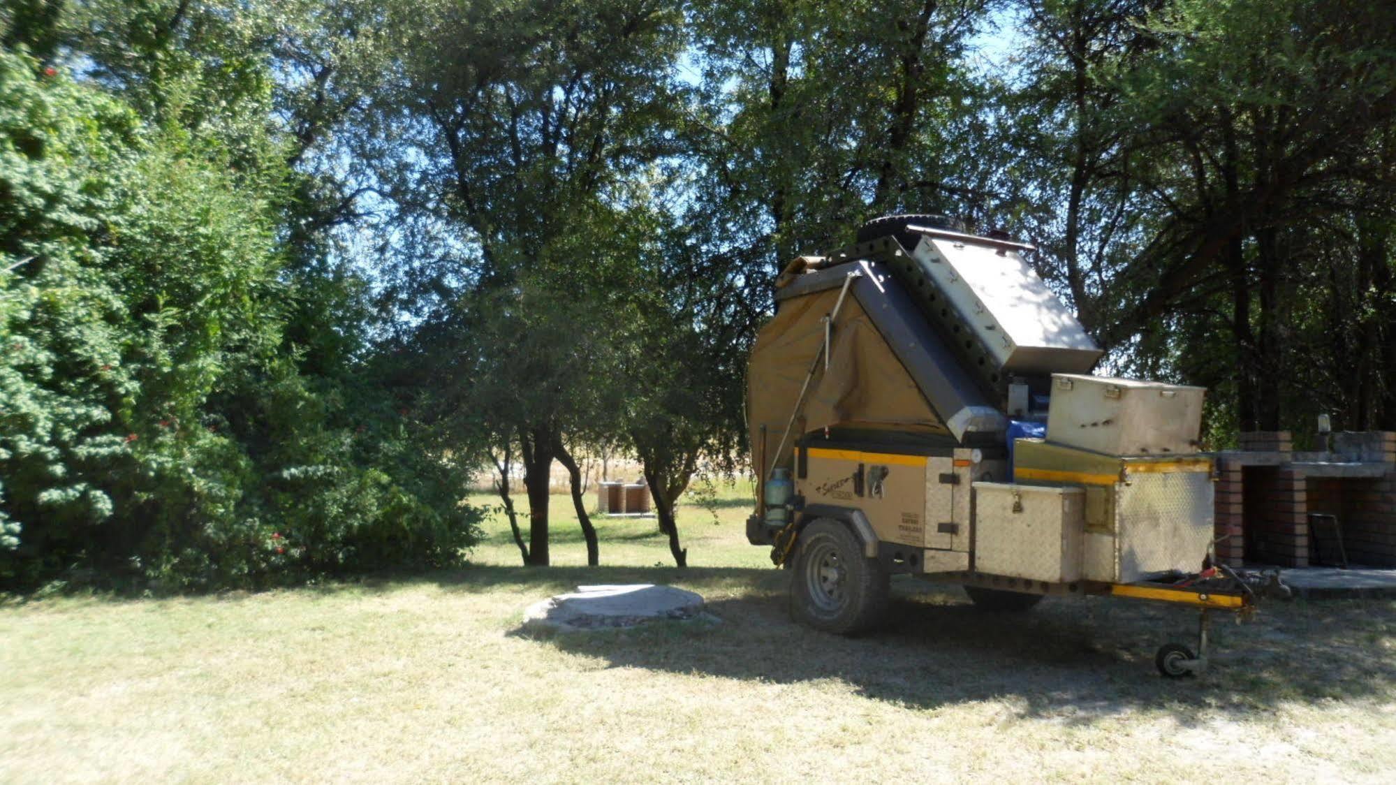 Okavango River Lodge Maun Eksteriør billede