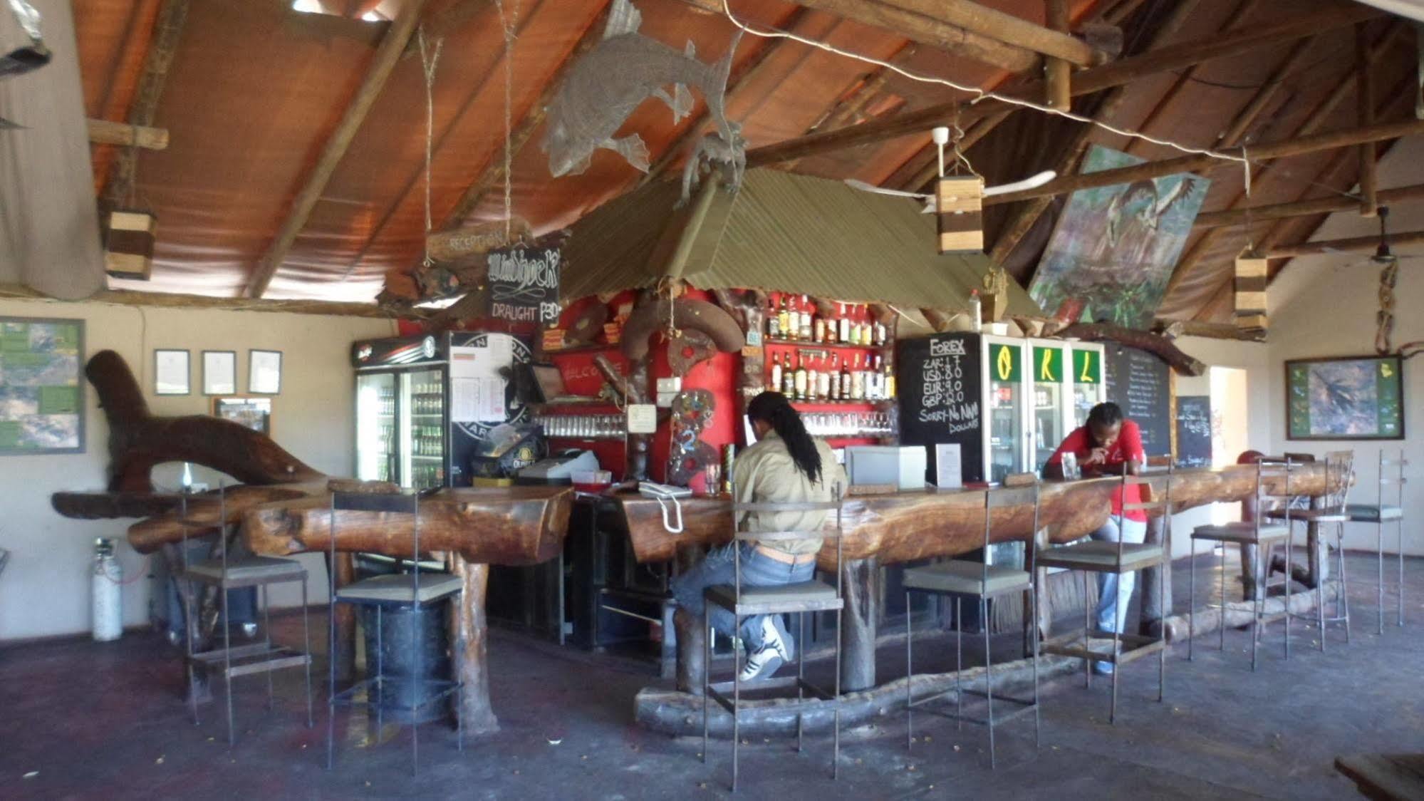 Okavango River Lodge Maun Eksteriør billede